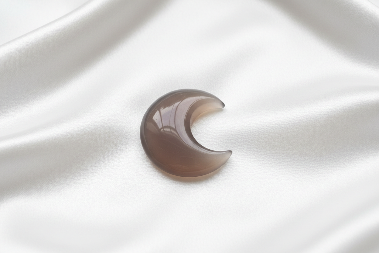 Grey Agate Moon Carving