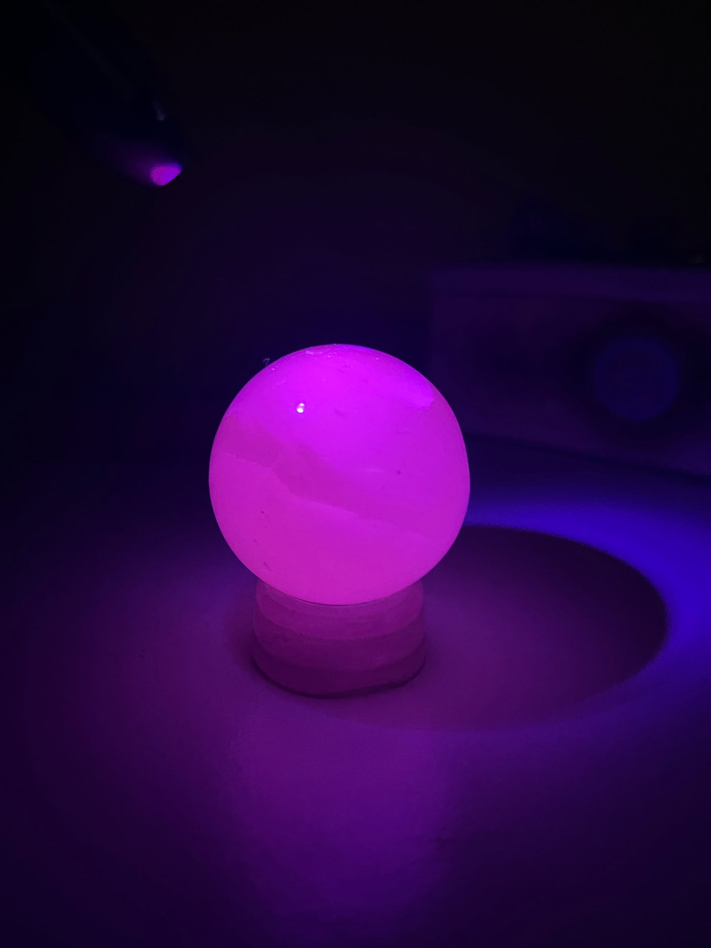 Mangano Calcite Sphere