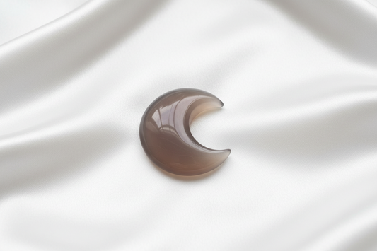 Grey Agate Moon Carving
