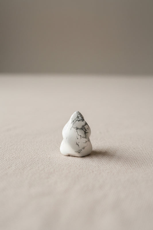 Howlite Mini Flame